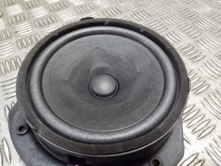 Tesla Model S (2016 - 2021)  100483302A Громкоговоритель (громкоговорители) в передних дверях