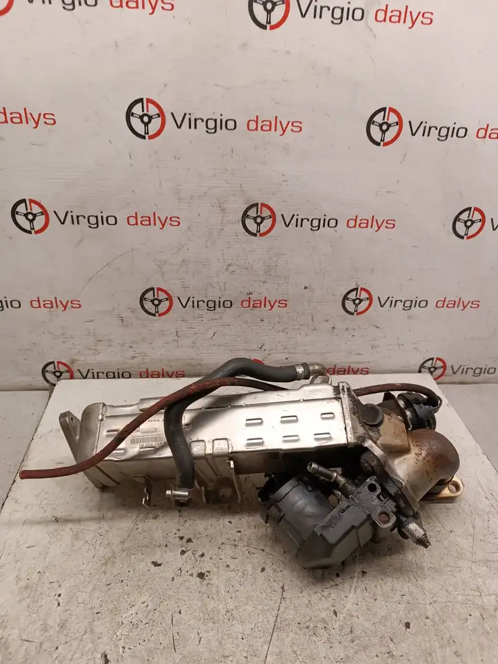 BMW 3 F30 F35 F31 (2012 - 2018) 8476993 Охладитель клапана EGR — фото 1