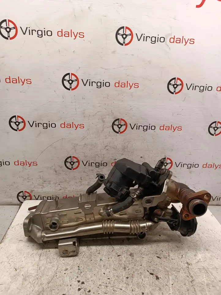 BMW 3 F30 F35 F31 (2012 - 2018) 8476993 Охладитель клапана EGR — фото 2