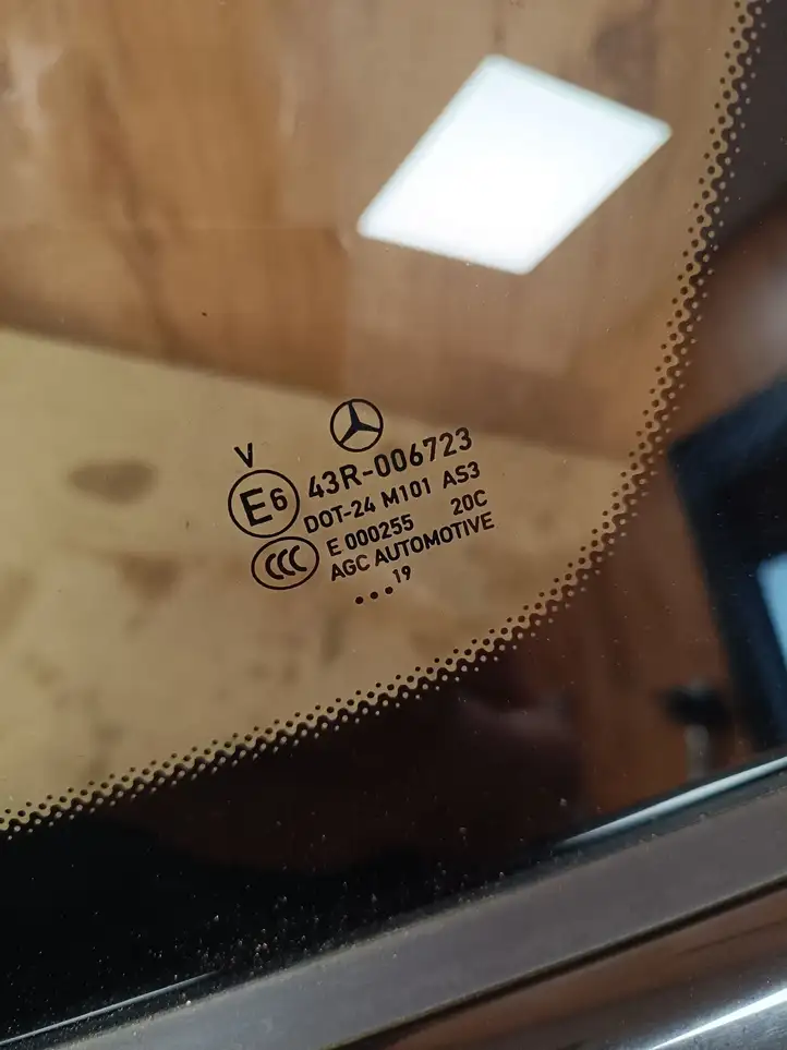 Mercedes-Benz GLC X253/C253 (2015 - ) A2536706800 Стекло двери багажника — фото 3