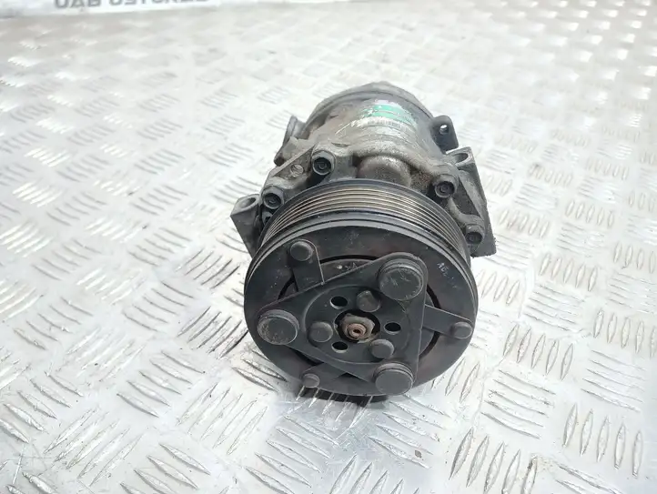 Opel Meriva A (2002 - 2006) 24421642 Компрессор (насос) кондиционера воздуха — фото 2
