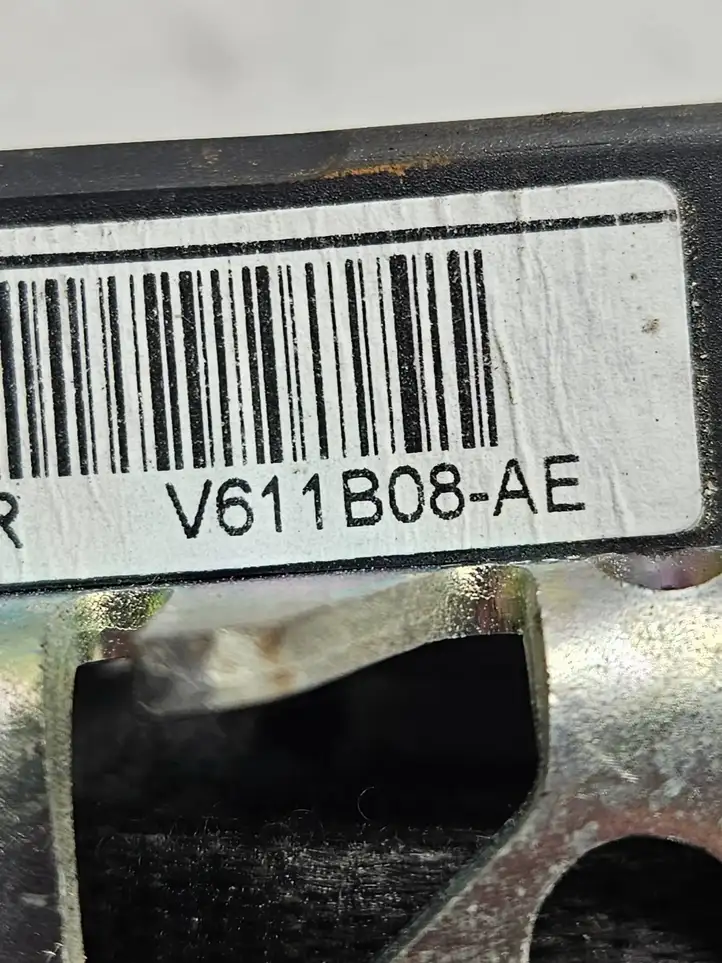 Ford Transit (2006 - 2013) V611B08AE Передний ремень безопасности — фото 6