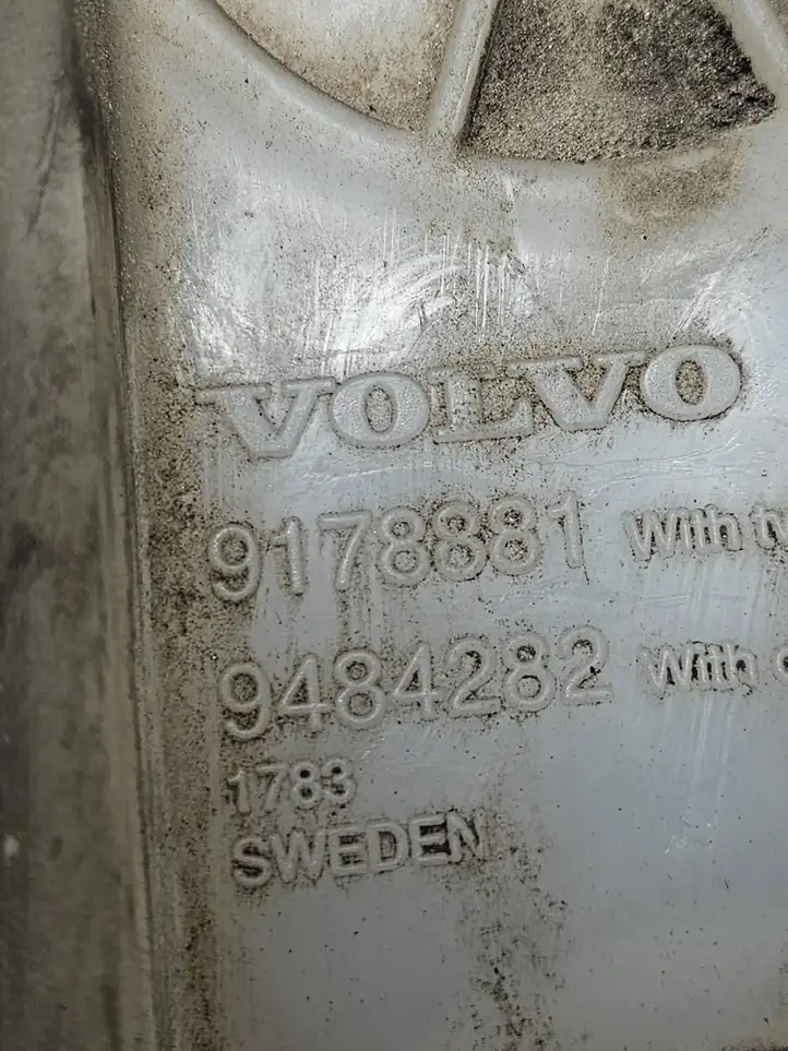 Volvo S60 (2000 - 2004) 9178881 Бачок омывателя стекла — фото 4