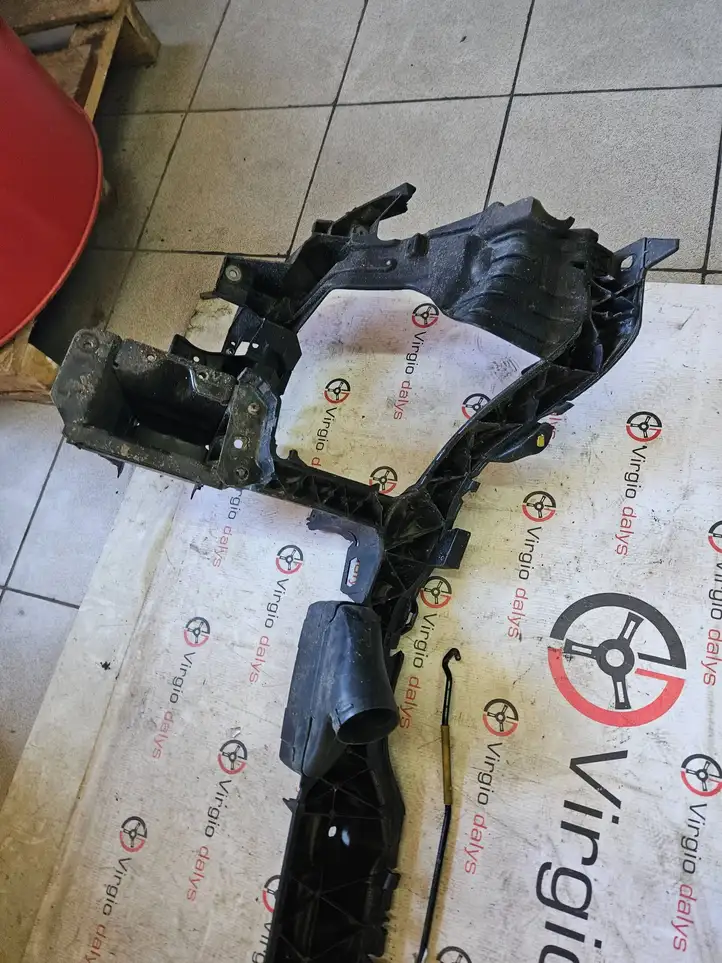 Mercedes-Benz A W169 (2004 - 2012) Верхняя панель радиатора — фото 5