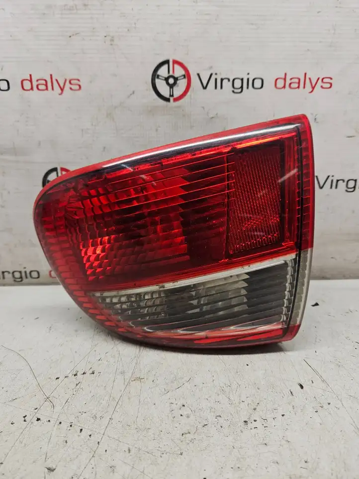 Seat Toledo II (1M) (1998 - 2006) 1M5945096B Задний фонарь в кузове — фото 1