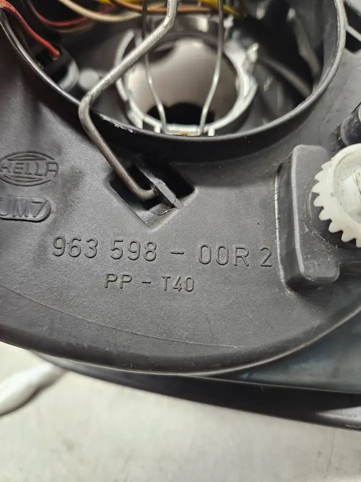 Volkswagen Bora (1998 - 2005) 96359800R Передняя фара — фото 4