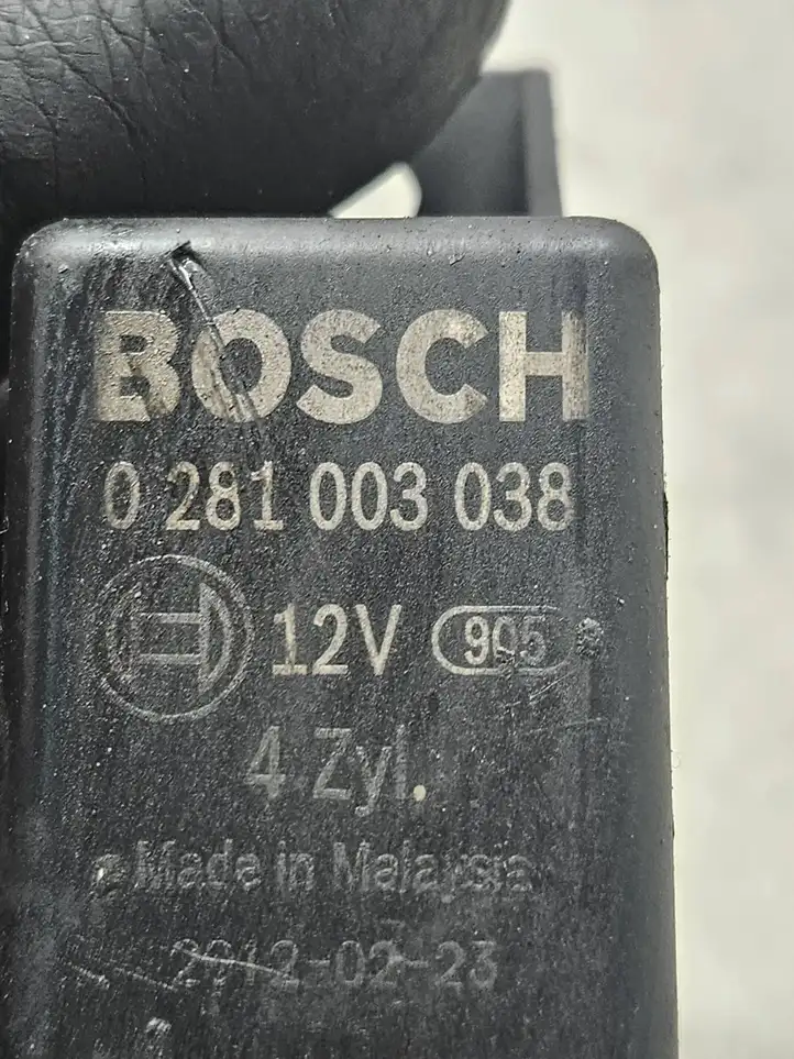 Volkswagen PASSAT B6 (2005 - 2010) 0281003038 Реле накала свечей — фото 4