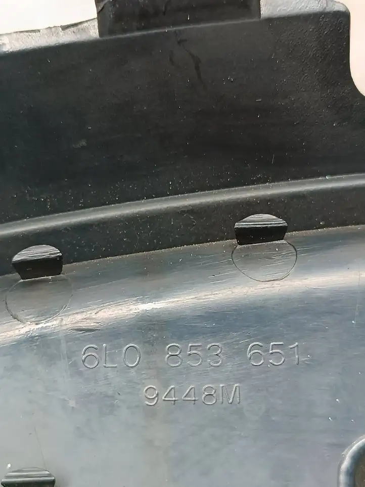 Seat Ibiza III (6L) (2002 - 2008) 6L0853651 Передняя решетка — фото 3