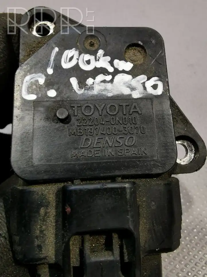 Toyota Corolla Verso AR10 (2004 - 2009) Датчик массового расхода воздуха — фото 1