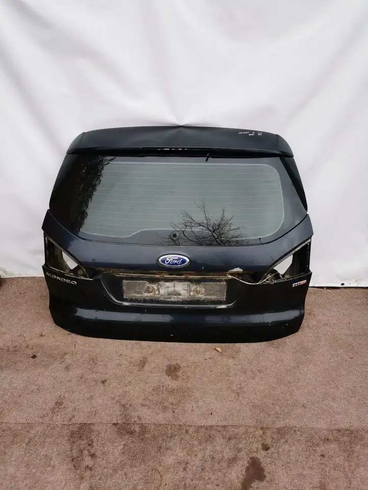 Ford Mondeo MK IV (2007 - 2014) Крышка багажника — фото 1