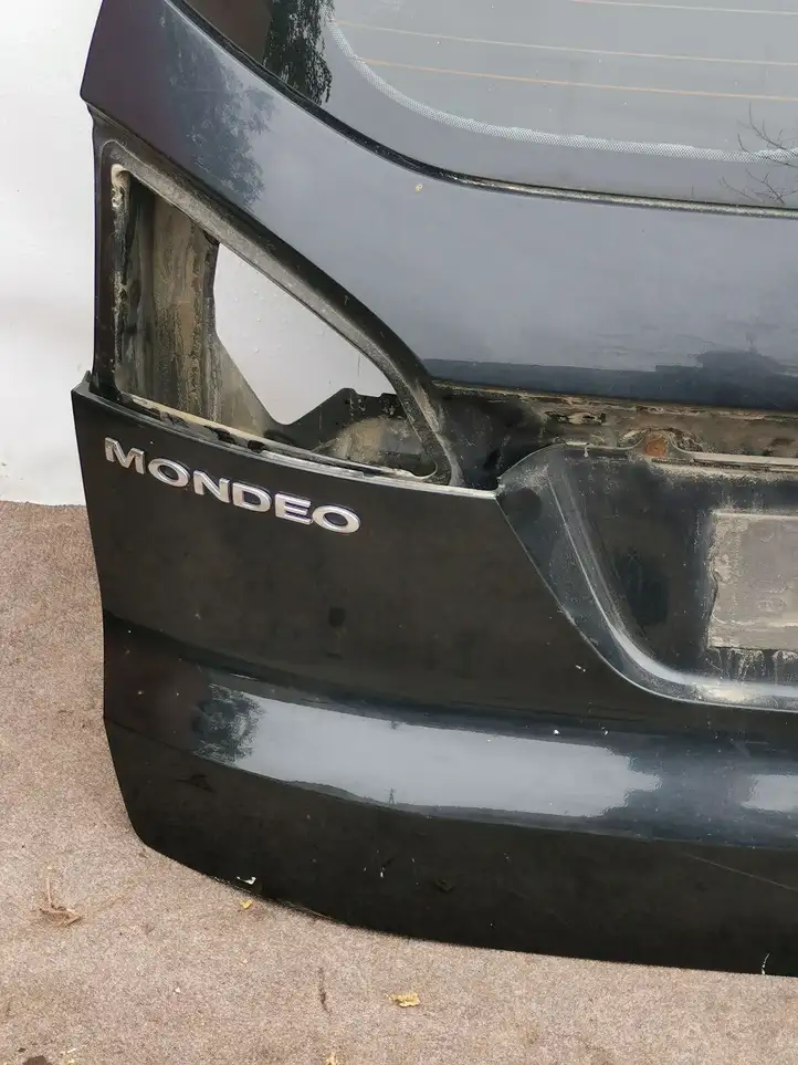 Ford Mondeo MK IV (2007 - 2014) Крышка багажника — фото 5