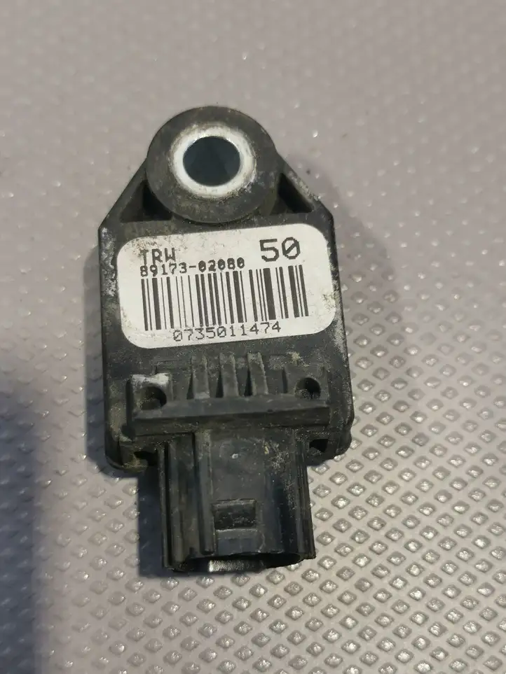 Toyota Auris E180 (2012 - 2018) Датчик удара SRS — фото 1