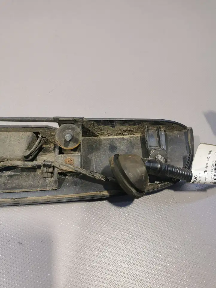 Nissan Note (E11) (2006 - 2014) Подсветка номера — фото 9
