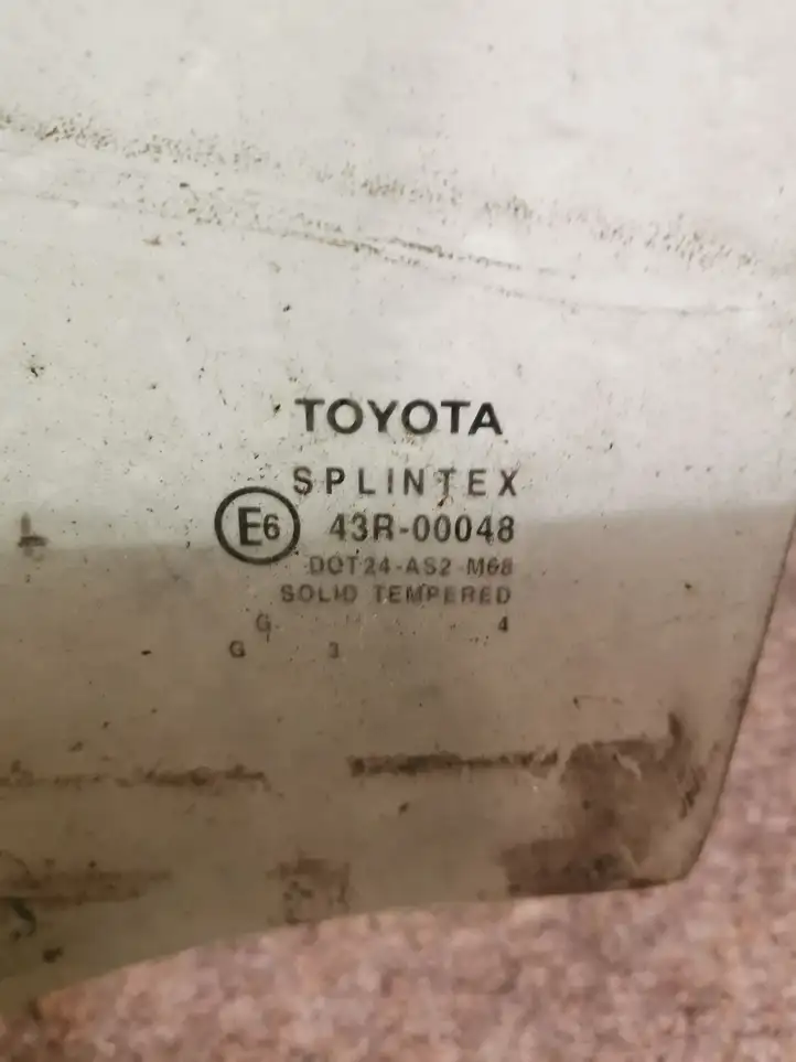 Toyota Avensis T250 (2006 - 2009) Стекло задней двери — фото 2