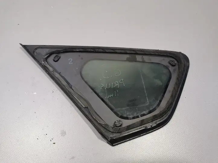 Toyota Prius (XW30) (2009 - 2015) Заднее боковое стекло — фото 2