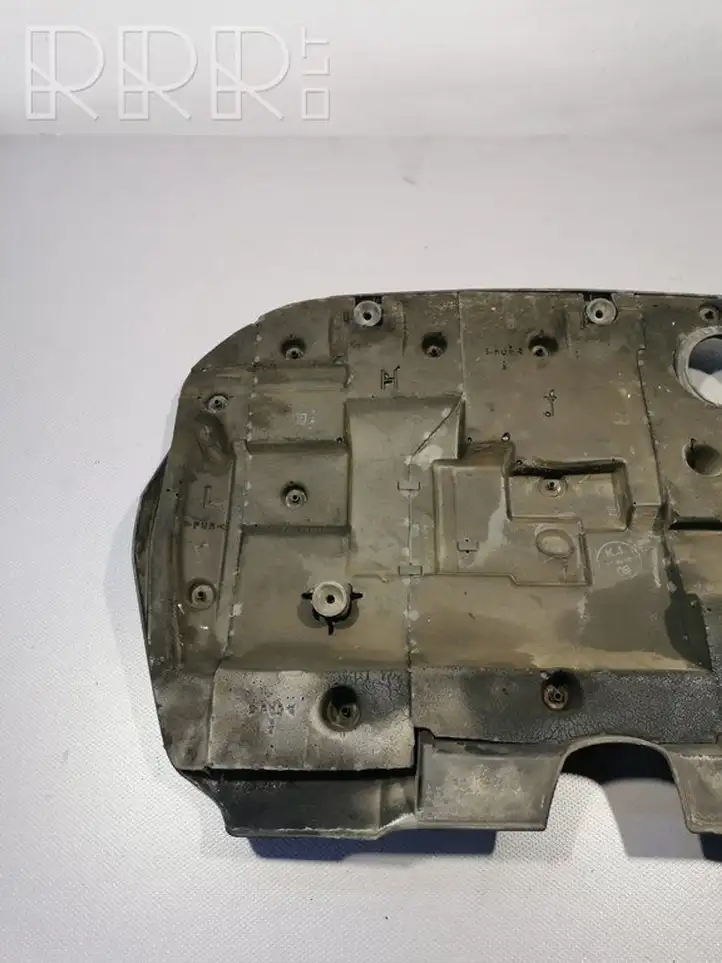 Toyota Auris 150 (2006 - 2012) Крышка двигателя декоративная — фото 3