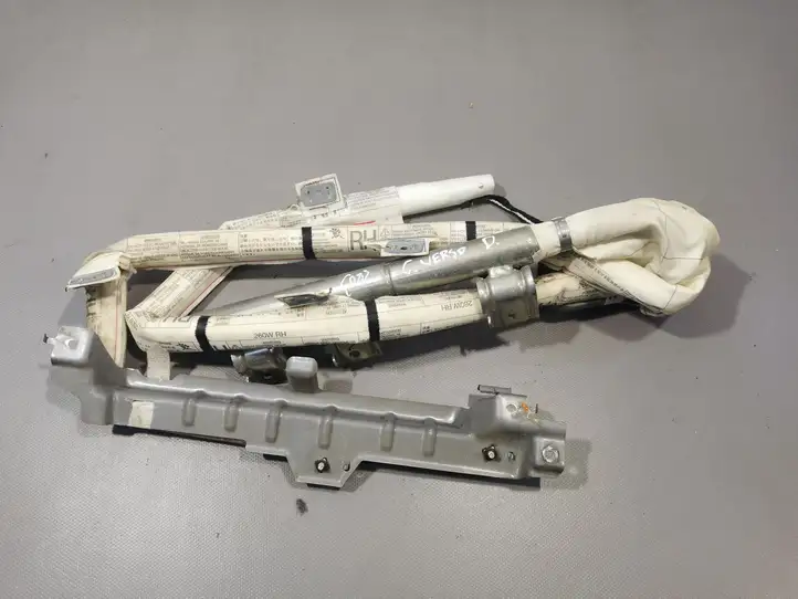 Toyota Corolla Verso AR10 (2004 - 2009)   Боковая подушка безопасности шторка