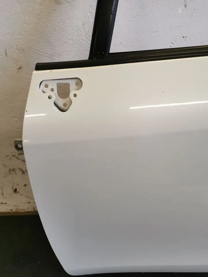 Toyota Verso (2012 - 2015) Дверь — фото 14