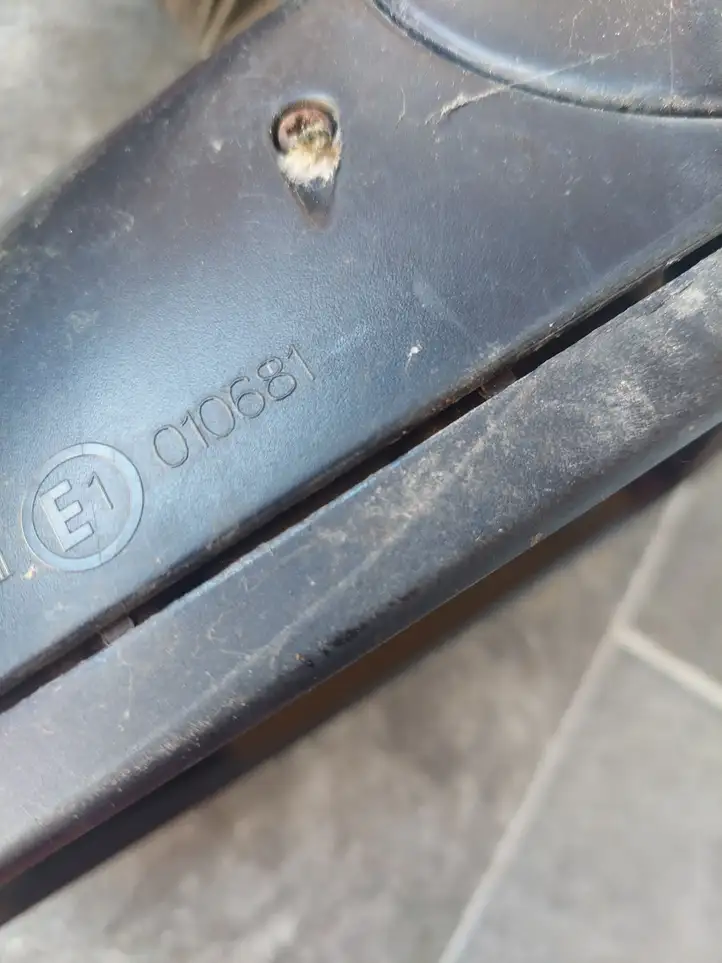 Audi A4 S4 B6 8E 8H (2000 - 2006) 010681 Боковое зеркало с электроприводом — фото 4