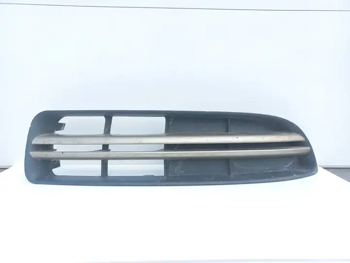 Skoda Superb B5 (3U) (2001 - 2008) 3U0853666 Нижняя решетка переднего бампера — фото 1