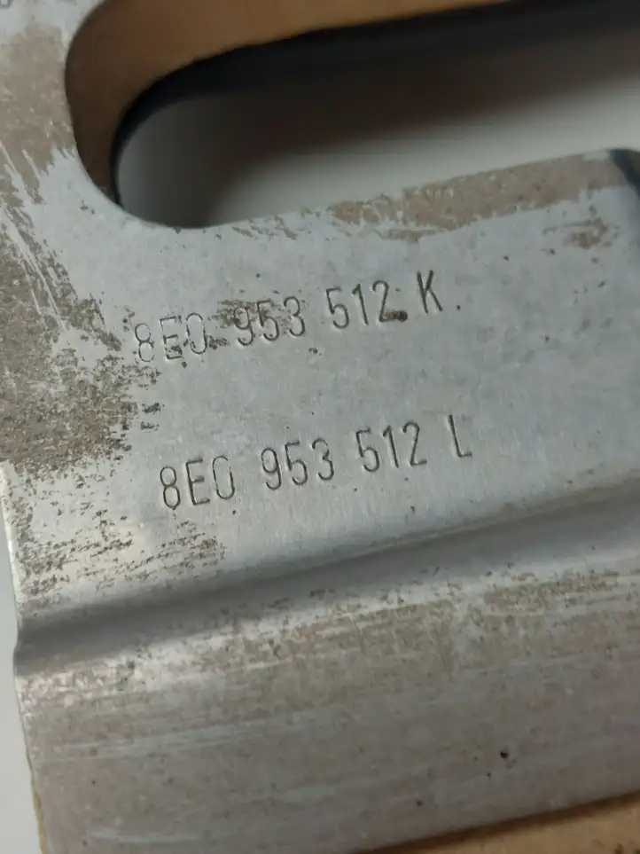 Audi A4 S4 B6 8E 8H (2000 - 2006) 8E0853512L Обшивка рулевой колонки — фото 3