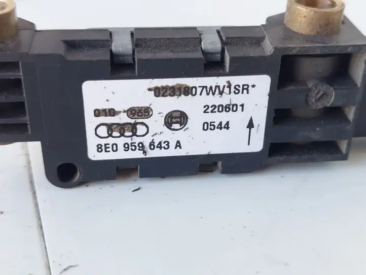 Audi A4 S4 B6 8E 8H (2000 - 2006) 8E0959643A Датчик удара SRS — фото 4