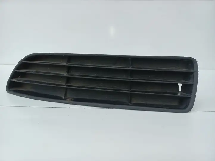 Audi A4 S4 B5 8D (1999 - 2001) 8D0807345B Нижняя решетка переднего бампера — фото 1