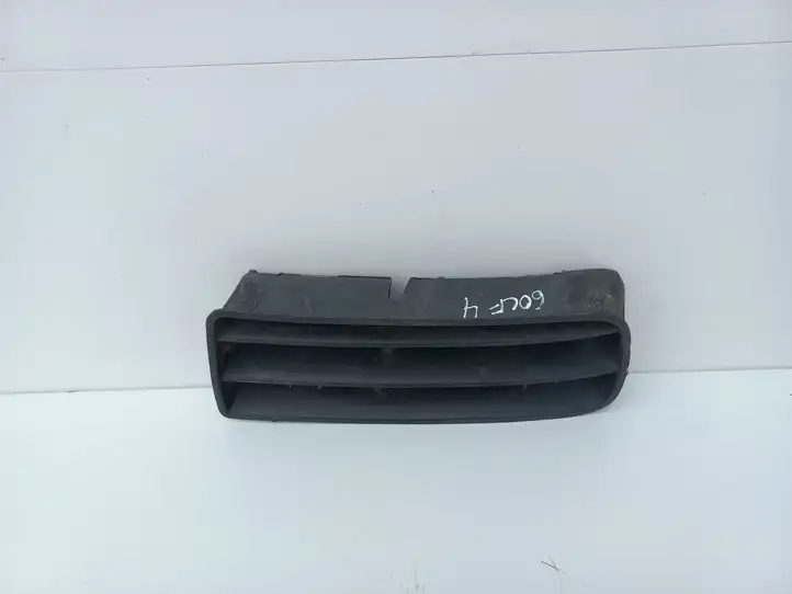 Volkswagen Golf IV (1998 - 2005) 1J0853666D Нижняя решетка переднего бампера — фото 2