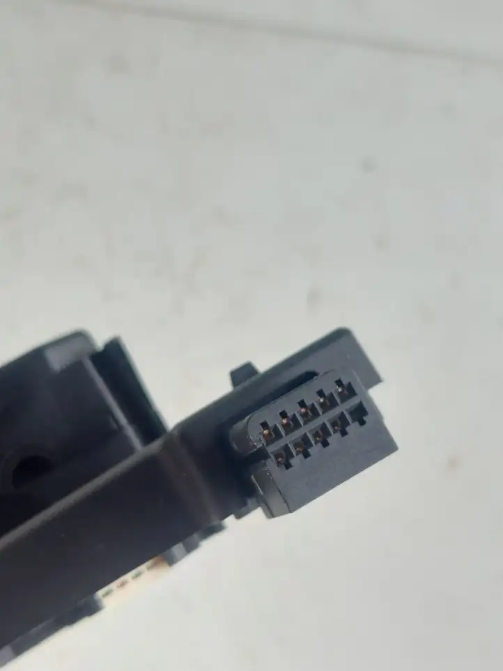 Skoda Octavia Mk2 (1Z) (2004 - 2013) 1K0953513A Подрулевой переключатель — фото 2