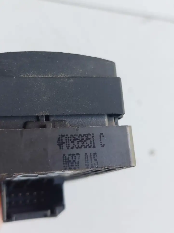 Audi A6 S6 C6 4F (2004 - 2008) 4F0959851C Кнопка стеклоподъемников — фото 3