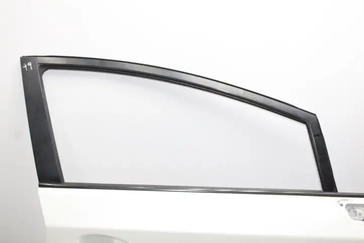 Toyota Prius (XW30) (2009 - 2015) Дверь — фото 3
