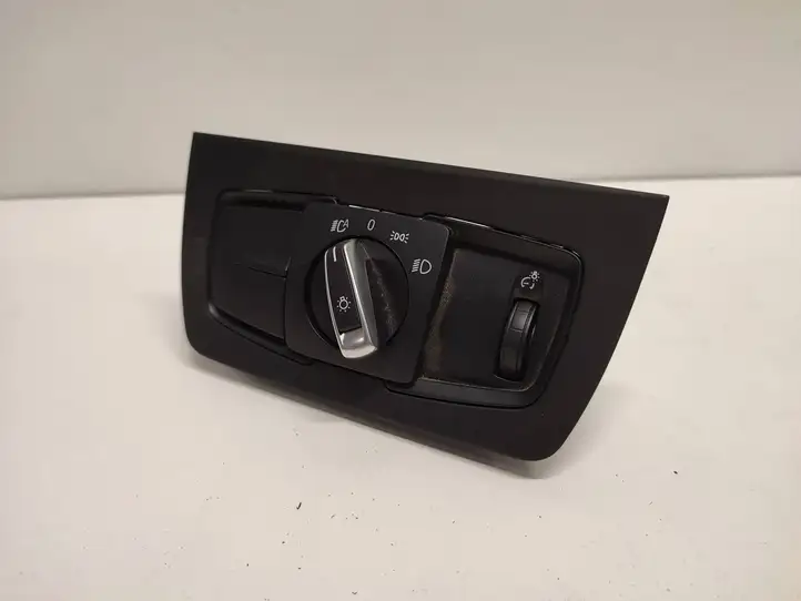 BMW 3 F30 F35 F31 (2012 - 2018) 9288027 Включатель фонарей — фото 2
