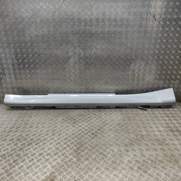 BMW 2 F22 F23 (2013 - 2017) 8062195 Порог кузова — фото 1