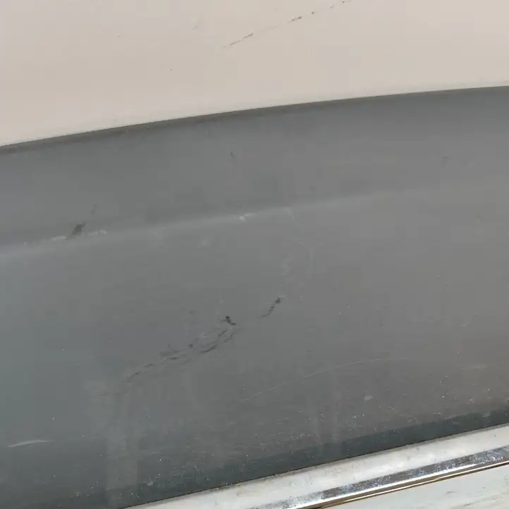 Tesla Model S (2012 - 2016) 600900401B Нижняя часть переднего бампера — фото 3