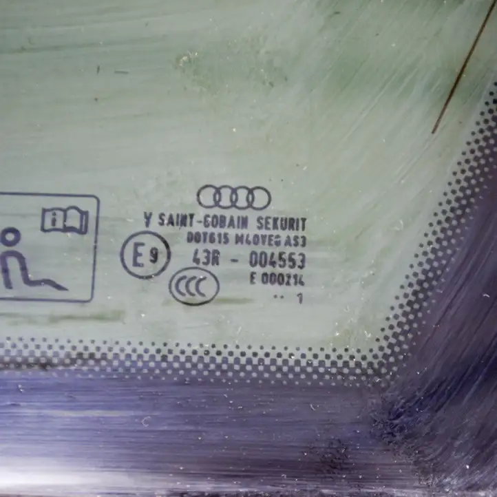 Audi Q5 SQ5 (2017 - ) 80A845298 Форточка двери — фото 8