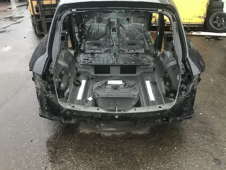 Porsche Macan (95B) (2014 - 2018) Задняя четверть — фото 2