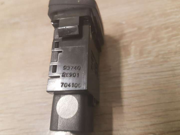 Hyundai Tucson JM (2004 - 2009)  937402E901 Включатель противотуманных фар