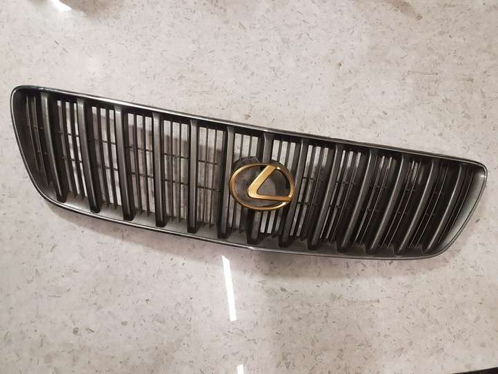 Lexus RX 300 (1997 - 2003)  5311148010 Передняя решётка