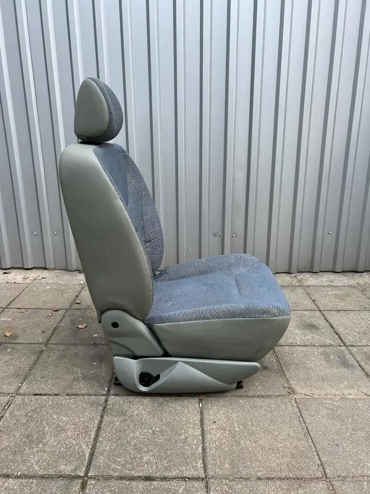 Renault Trafic II (X83) (2002 - 2014) Переднее сиденье пассажира — фото 1