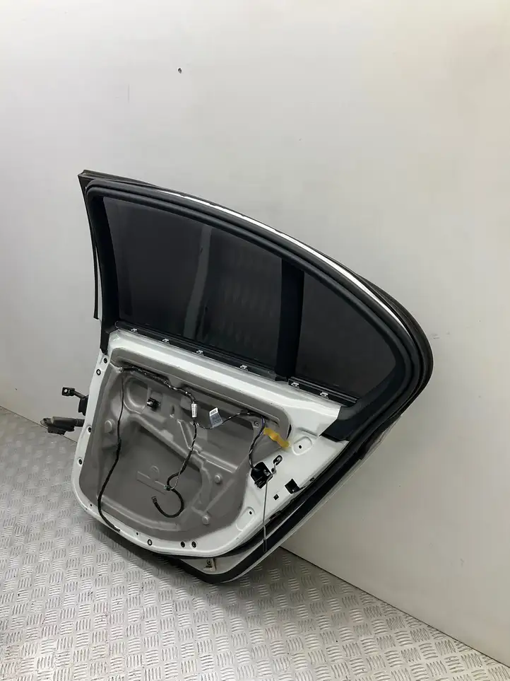 BMW 5 E60 E61 (2004 - 2010) Задняя дверь — фото 10