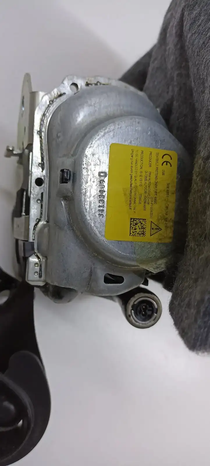 Audi Q7 4M (2015 - ) 4M0857805E Задний ремень безопасности — фото 3