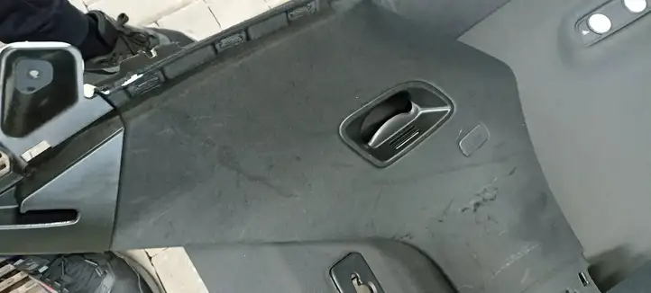 Audi Q7 4M (2015 - ) Потолочная обшивка — фото 8