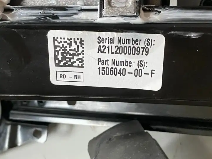 Tesla Model S (2021 - ) 150604000F Стеклоподъемник задней двери — фото 1