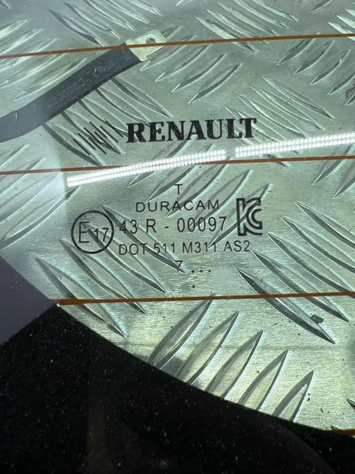 Renault Clio IV (2012 - 2019) 43R00097 Заднее стекло — фото 2
