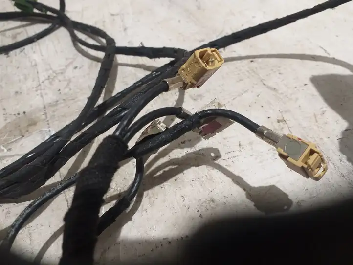 Volkswagen PASSAT B6 (2005 - 2010) 1BA13C5650ENK Прочая электропроводка — фото 2
