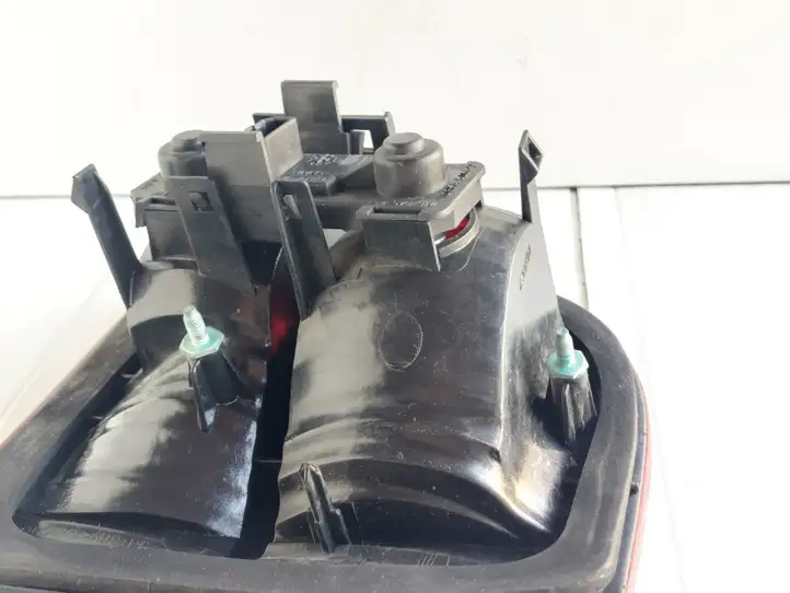 Seat Leon (1M) (1998 - 2006) 1M6945092B Задний фонарь в кузове — фото 6
