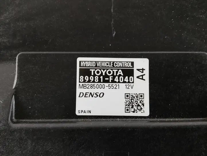 Toyota C-HR I (2016 - 2022) 89981F4040 Прочие блоки управления — фото 4