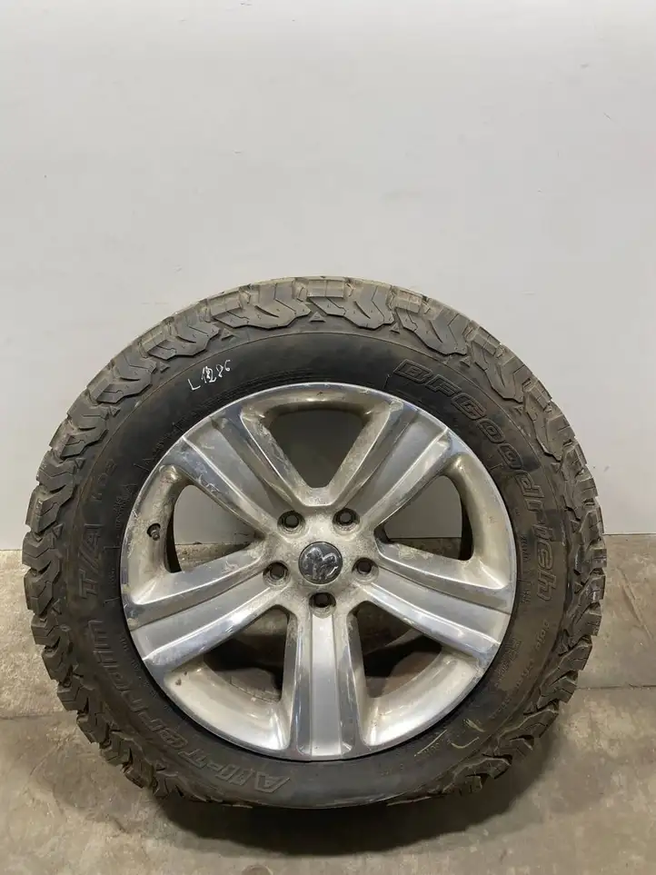 Dodge Ram (2008 - ) 1UB18TRMAA Легкосплавный колесный диск R20 — фото 1