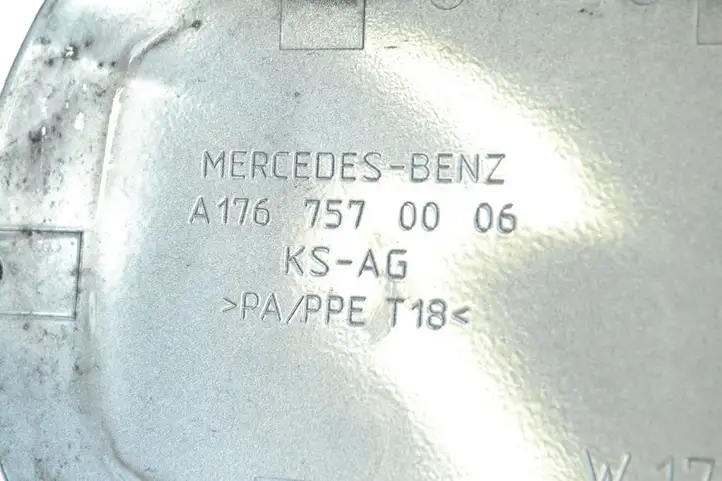 Mercedes-Benz A W176 (2012 - 2018) A1767570006 Отделка лючка топливного бака — фото 5