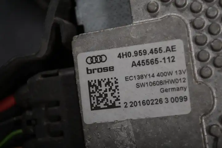 Audi Q5 SQ5 (2012 - 2017) 8T0260401G Панель радиаторов двигателя — фото 4